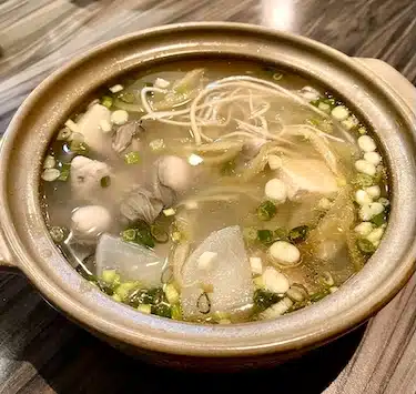 野草居食屋_菜單_酸菜鮮蚵湯